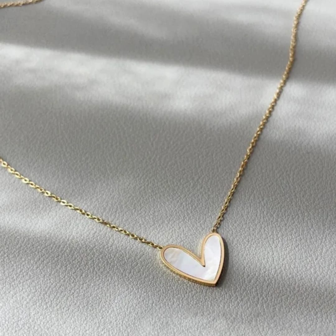 Velin Heart Pendant