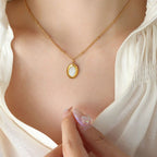 Oval Necklace.